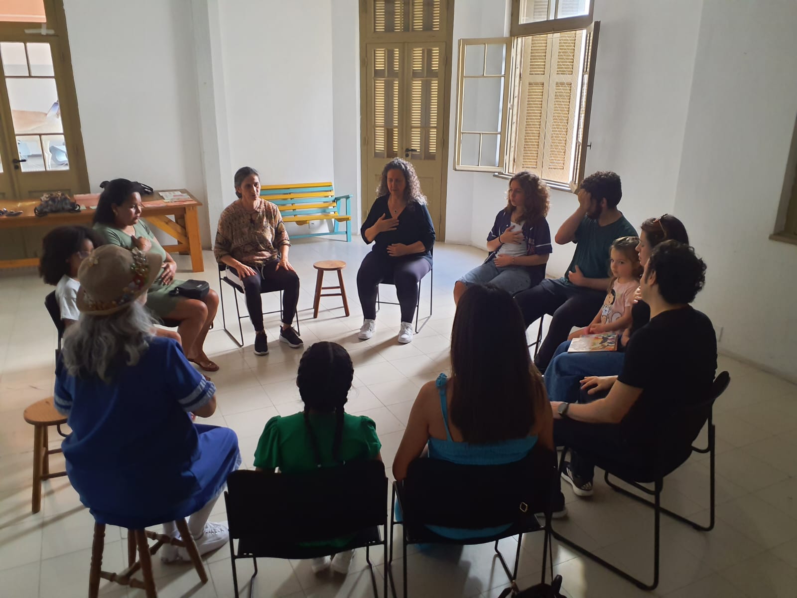 Tudo vem da terra... até os tomates explosivos!